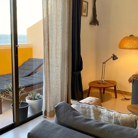 Apartment Con Piscina Playa Roja,