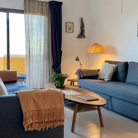 Con Piscina Playa Roja, Apartament