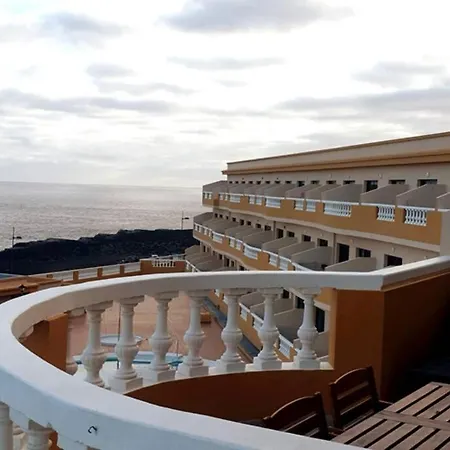 Apartment Con Piscina Playa Roja, *